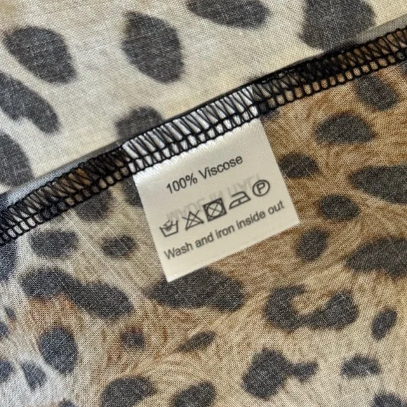 Leopard Print Maxi Dress - Picture 5 of 5